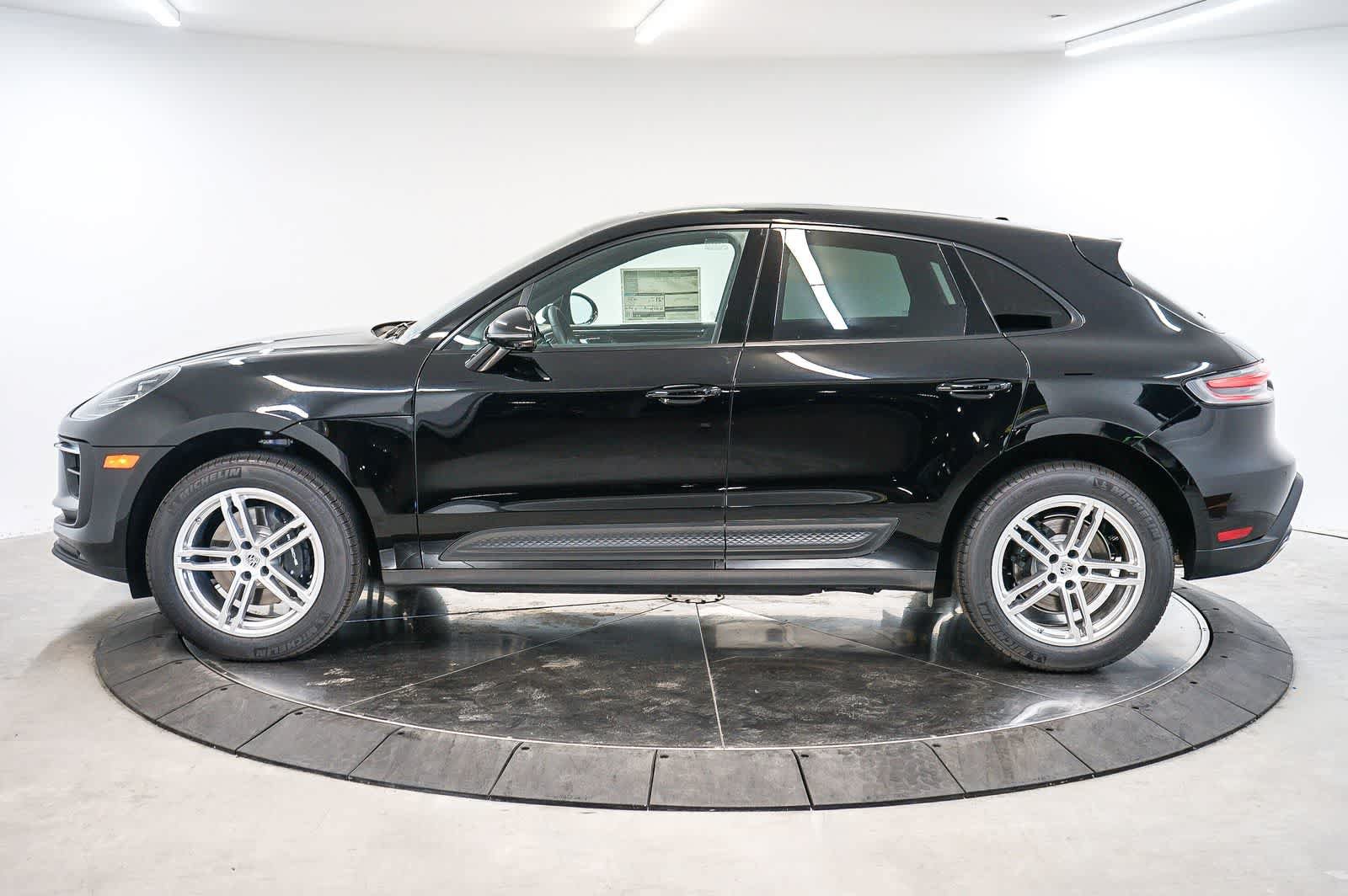 New 2026 Porsche Macan AWD/4WD image 2