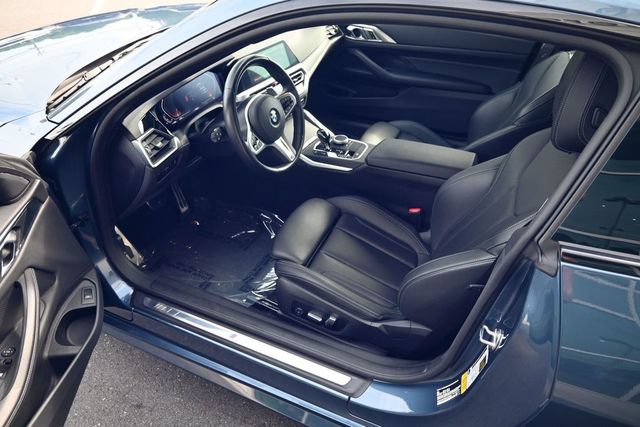 Used 2022 BMW 430i Coupe w/ M Sport Package RWD image 27