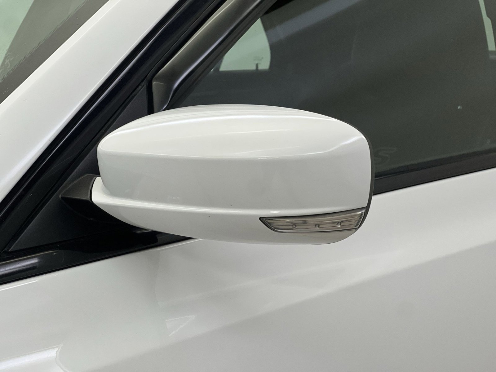 Used 2019 Chrysler 300 S w/ 300S Premium Group image 28