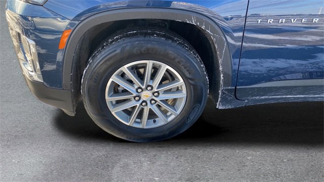 Used 2023 Chevrolet Traverse LT image 20