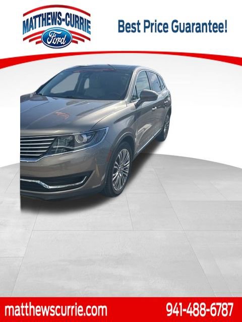 Used 2016 Lincoln MKX Reserve w/ Climate Package FWD image 3