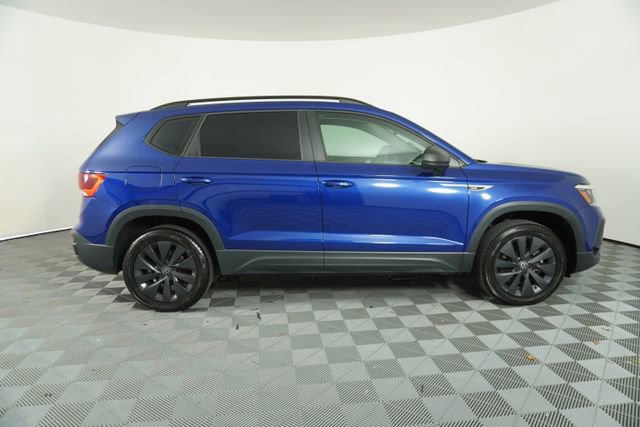 Used 2022 Volkswagen Taos S image 8