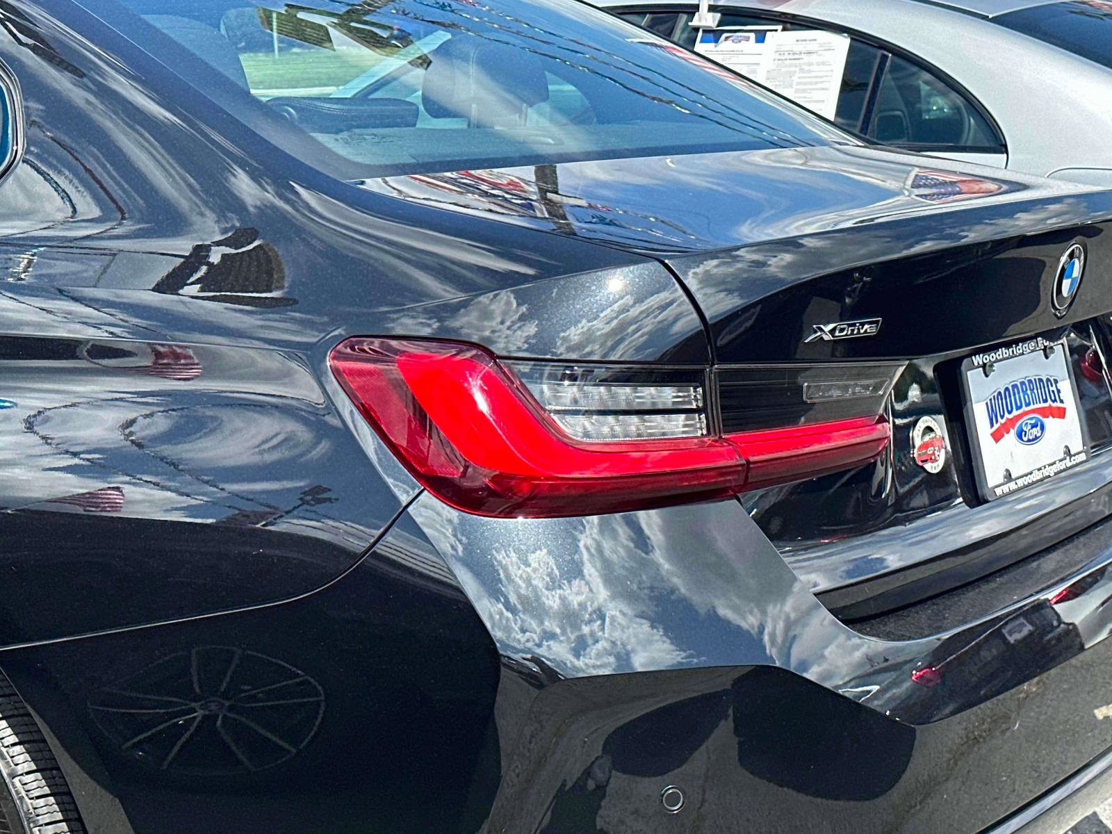 Used 2023 BMW 330i xDrive Sedan w/ Premium Package image 8