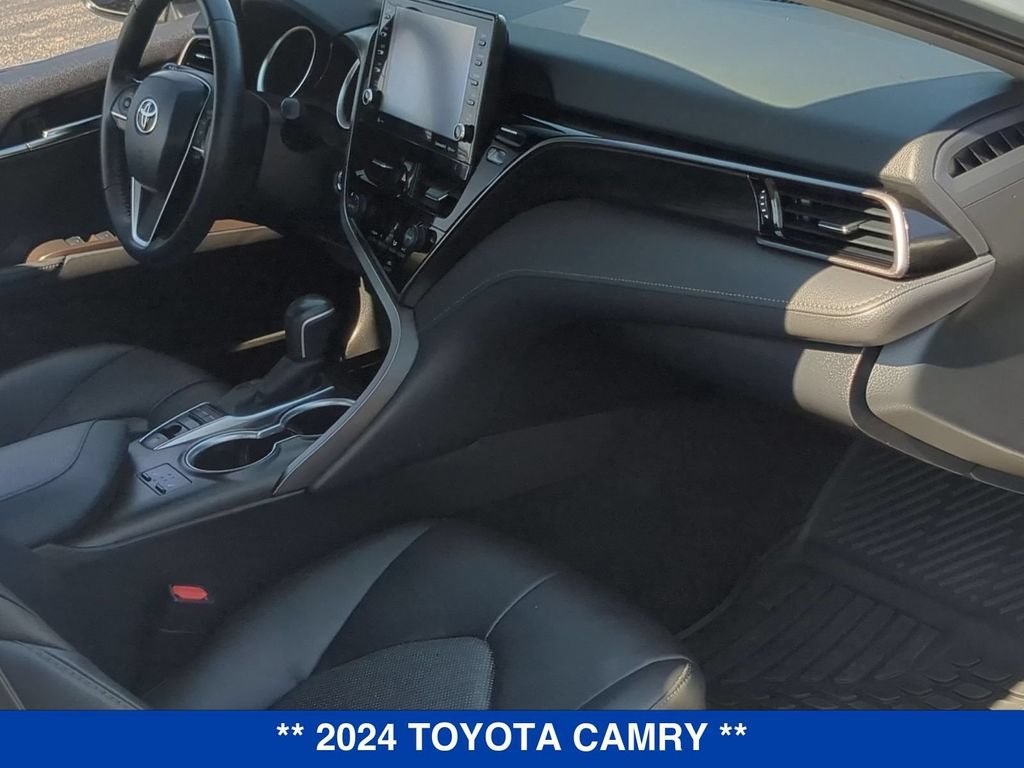 Used 2024 Toyota Camry XLE w/ Cold Weather Package AWD/4WD image 22
