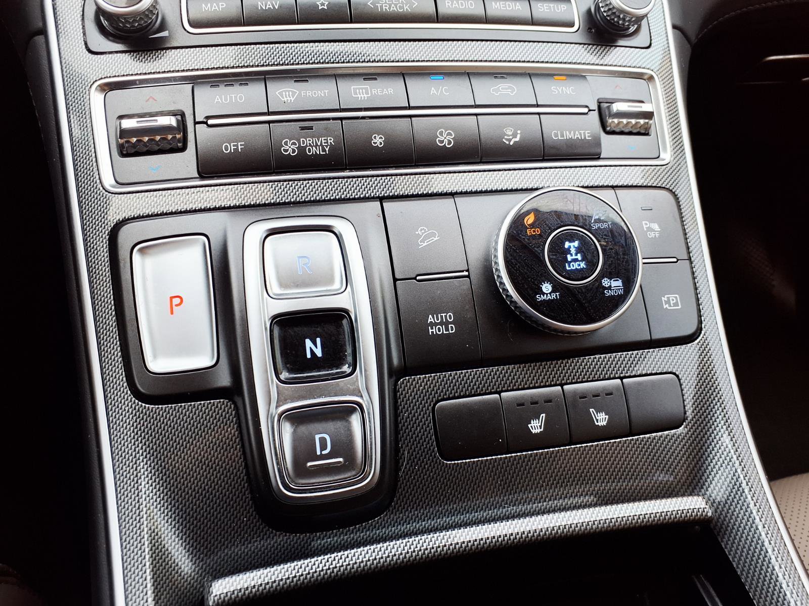 Certified 2023 Hyundai Santa Fe SEL Premium AWD/4WD image 25