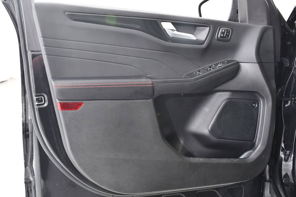 Used 2023 Ford Escape ST-Line Elite w/ Premium Technology Package image 25