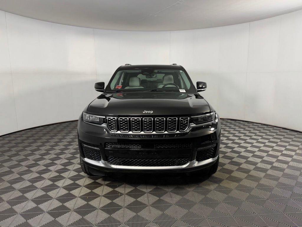 Used 2021 Jeep Grand Cherokee L Summit w/ Advanced Protech Group IV AWD/4WD image 4