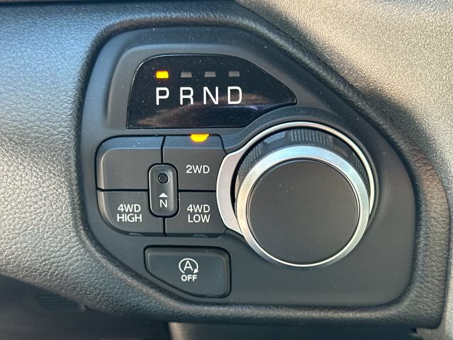 Used 2025 RAM 1500 Tradesman AWD/4WD image 32