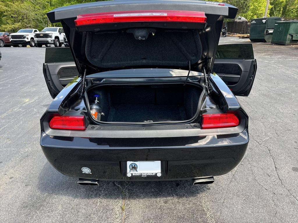 Used 2010 Dodge Challenger SRT8 RWD image 35