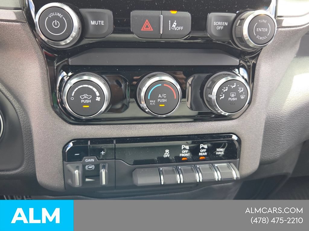 Used 2026 RAM 1500 Tradesman AWD/4WD image 22