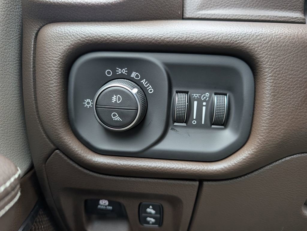 New 2026 RAM 1500 Laramie image 36