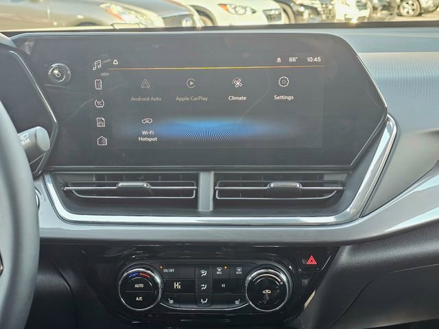 Used 2025 Chevrolet Trax ACTIV w/ Sunroof Package image 38