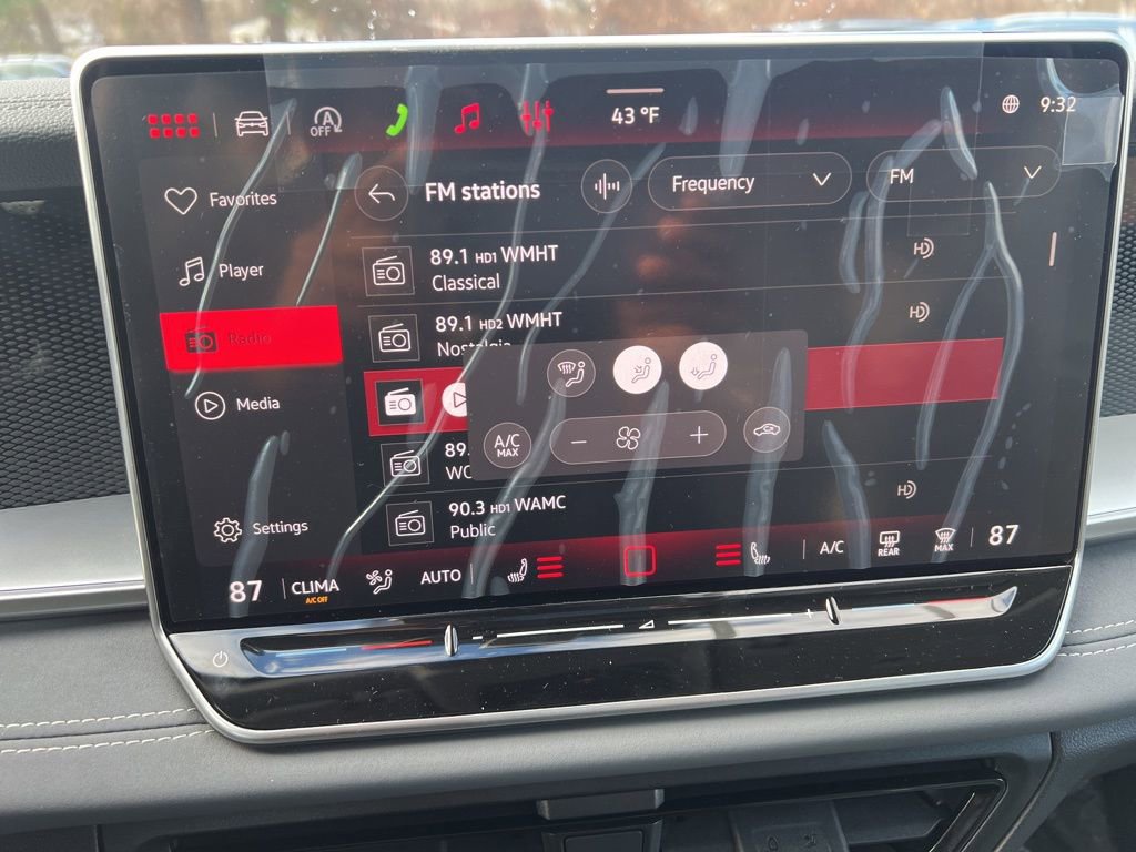 New 2026 Volkswagen Tiguan SE AWD/4WD image 24