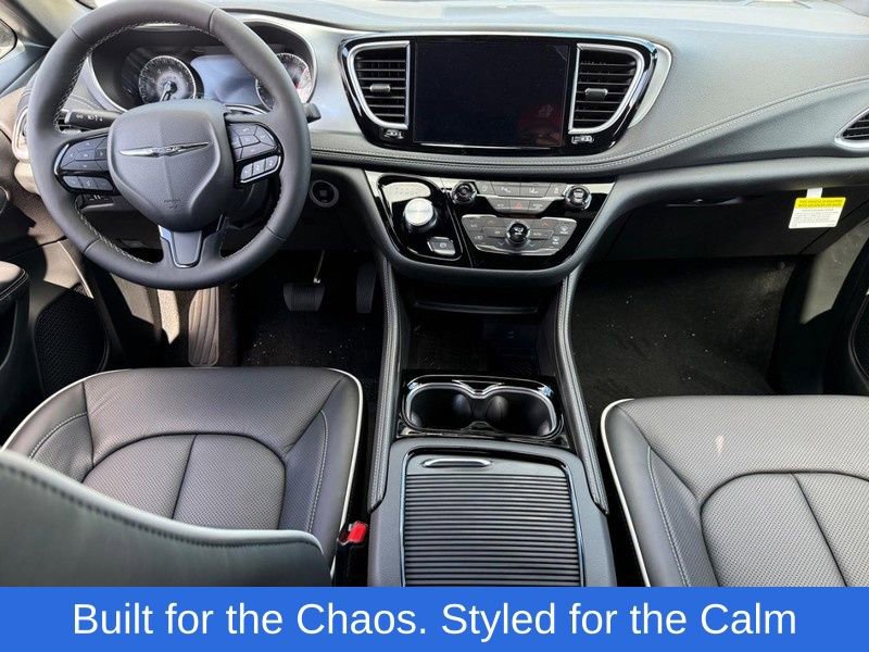 New 2026 Chrysler Pacifica Limited w/ S Appearance Package image 8