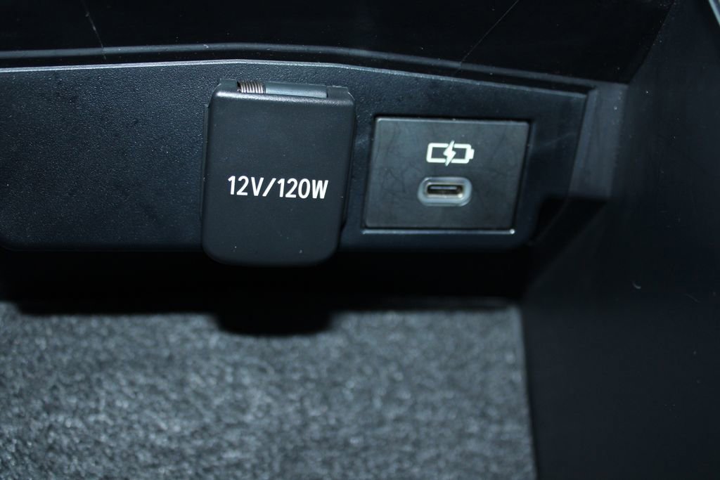 Used 2022 Toyota Corolla LE image 27