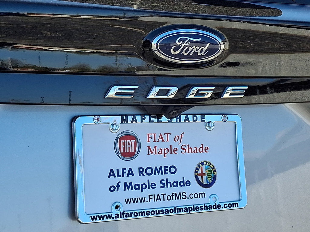 Used 2024 Ford Edge Titanium AWD/4WD image 17