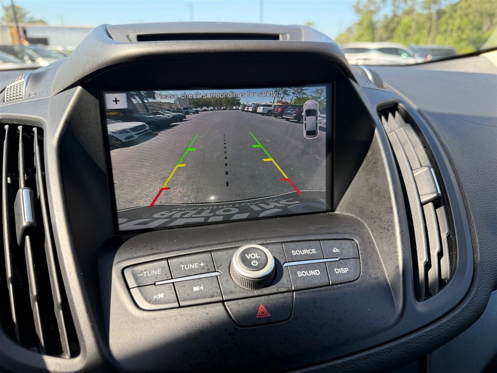 Used 2017 Ford Escape SE w/ Equipment Group 201A image 20