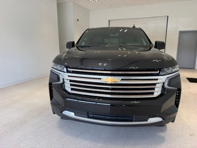 Certified 2021 Chevrolet Suburban High Country w/ Premium Package AWD/4WD image 2