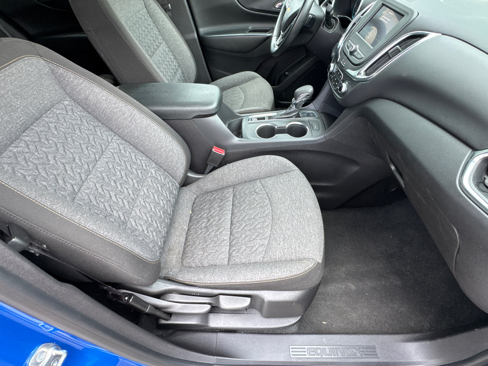 Used 2024 Chevrolet Equinox LT AWD/4WD image 12