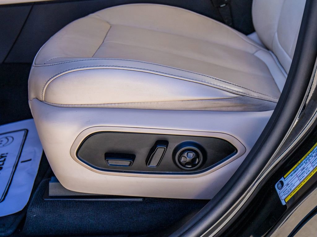 Used 2022 Jeep Grand Cherokee L Limited image 28