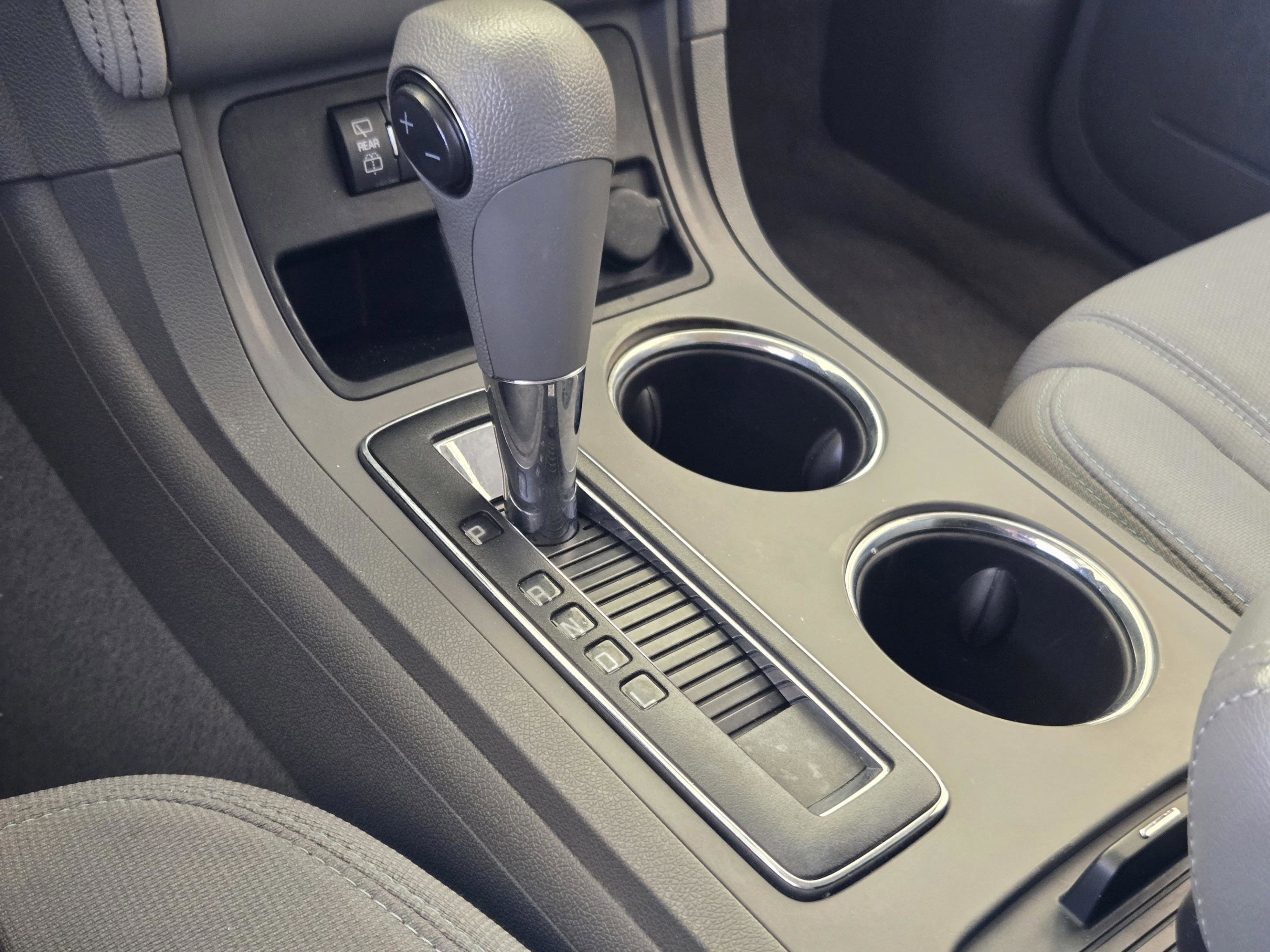 Used 2015 Chevrolet Traverse LS image 20