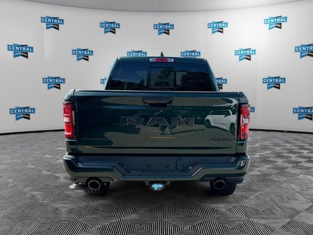 New 2026 RAM 1500 4x4 Crew Cab image 4