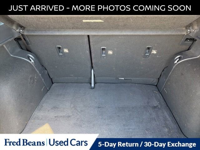 Certified 2019 Nissan Kicks SV FWD image 14