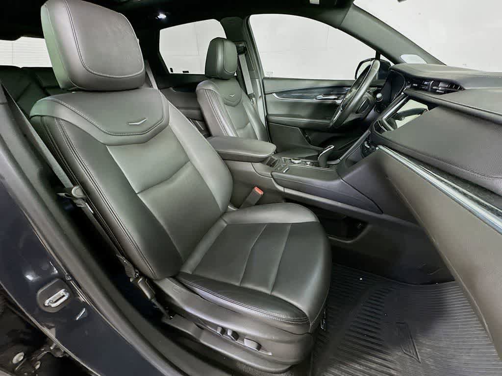 Used 2023 Cadillac XT5 Premium Luxury AWD/4WD image 15