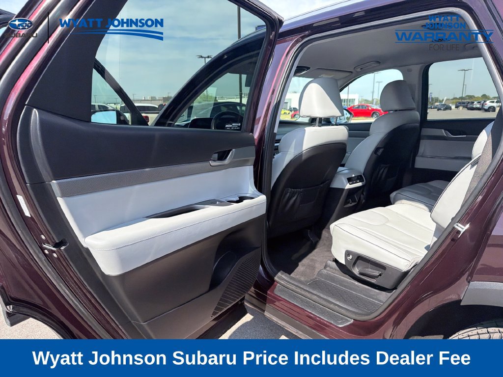 Used 2025 Hyundai Palisade SEL FWD image 29