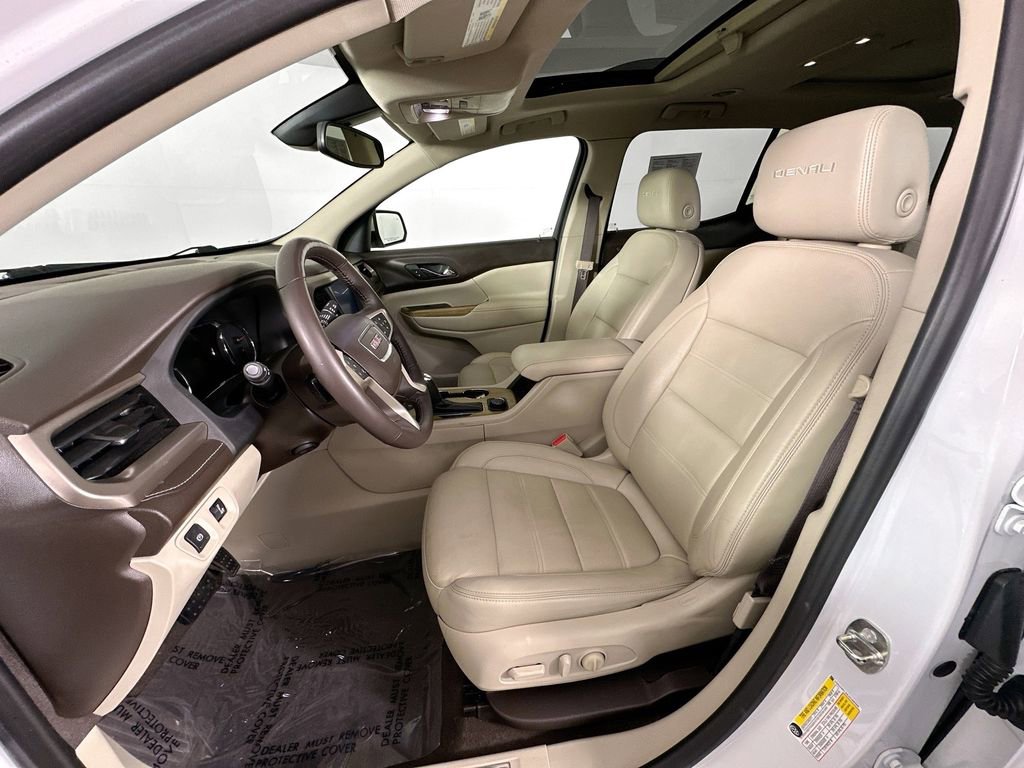 Used 2018 GMC Acadia Denali w/ Technology Package image 21