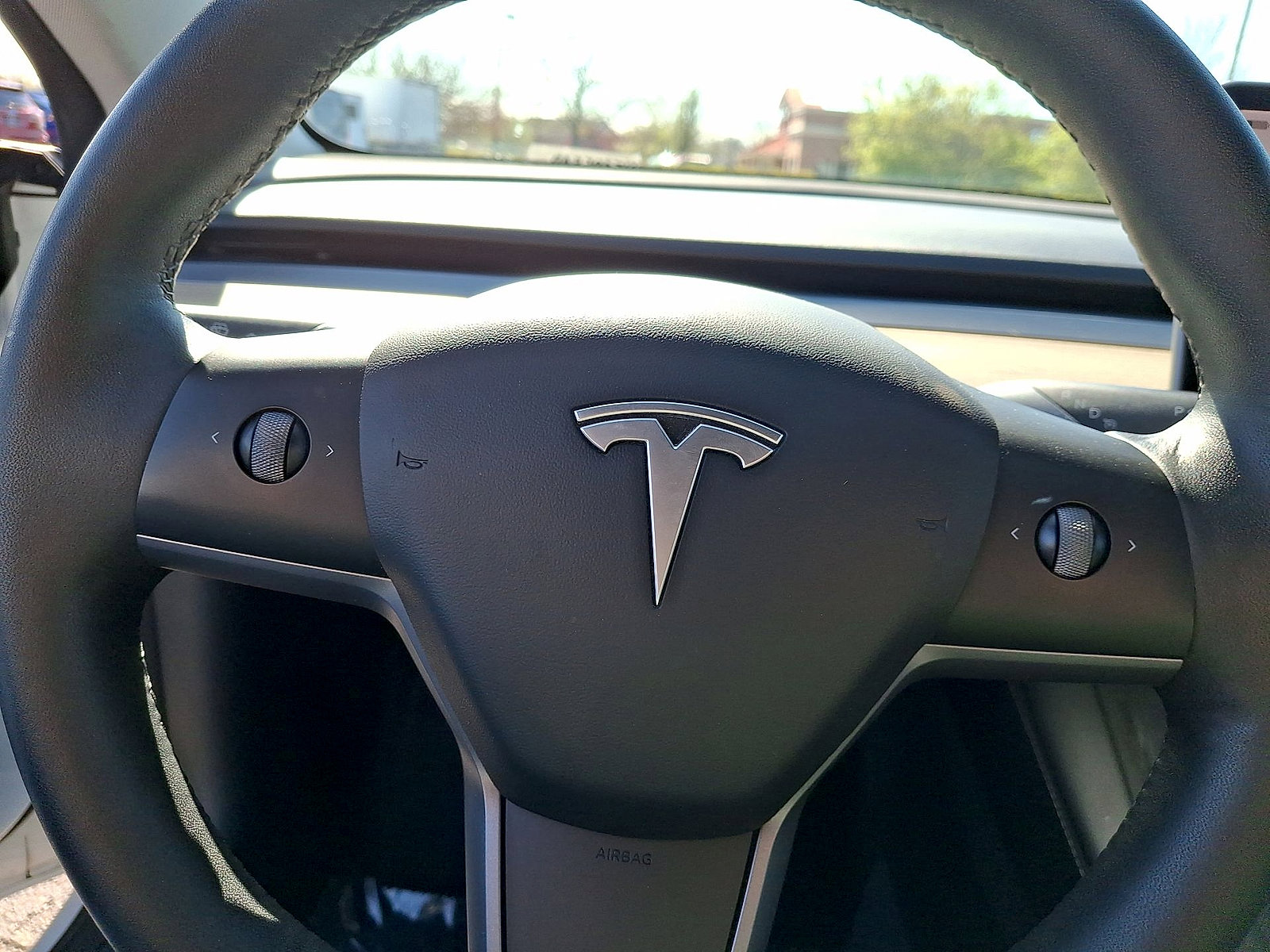 Used 2022 Tesla Model 3 Long Range image 16