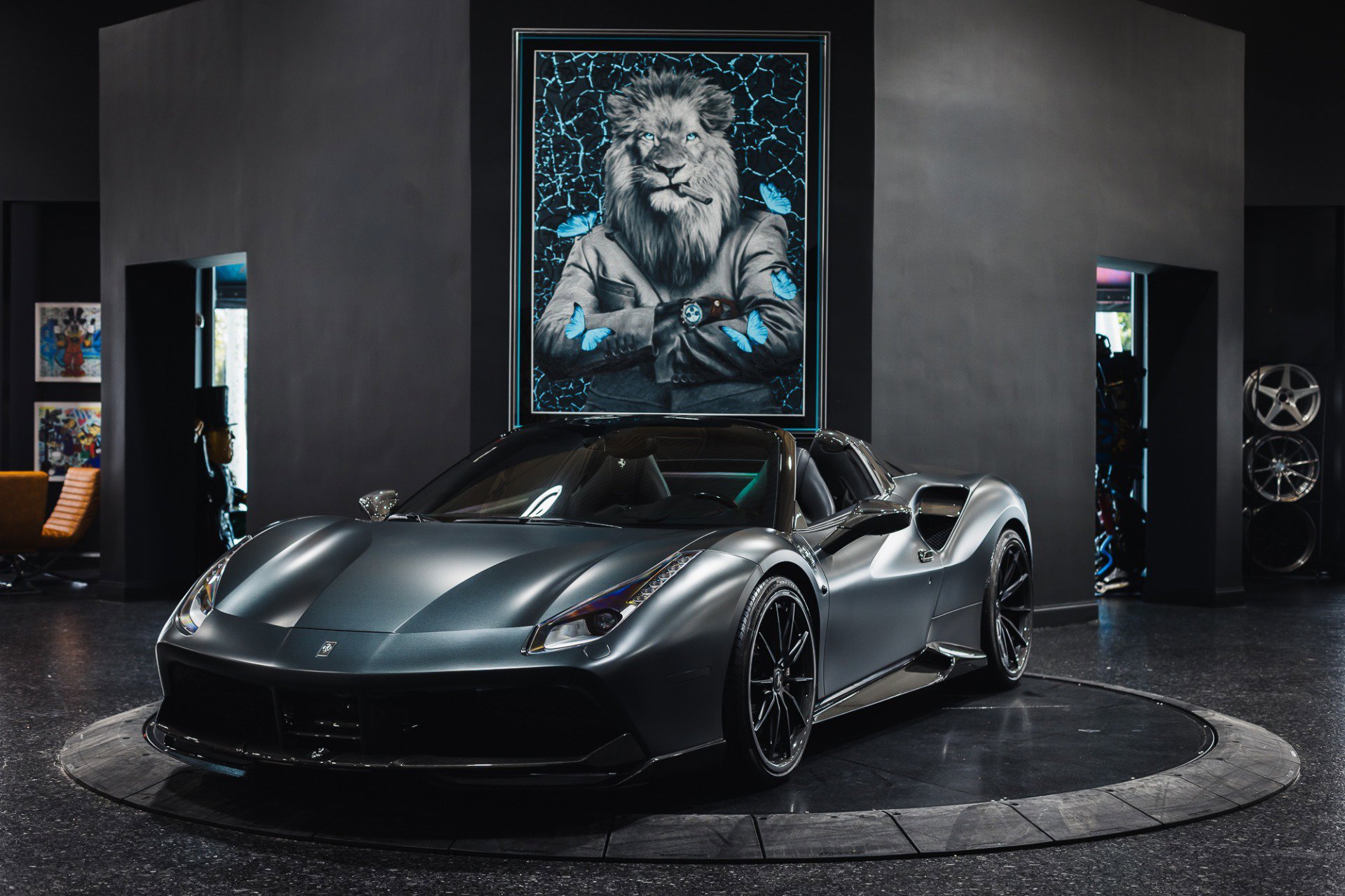 Used 2018 Ferrari 488 Spider RWD image 1