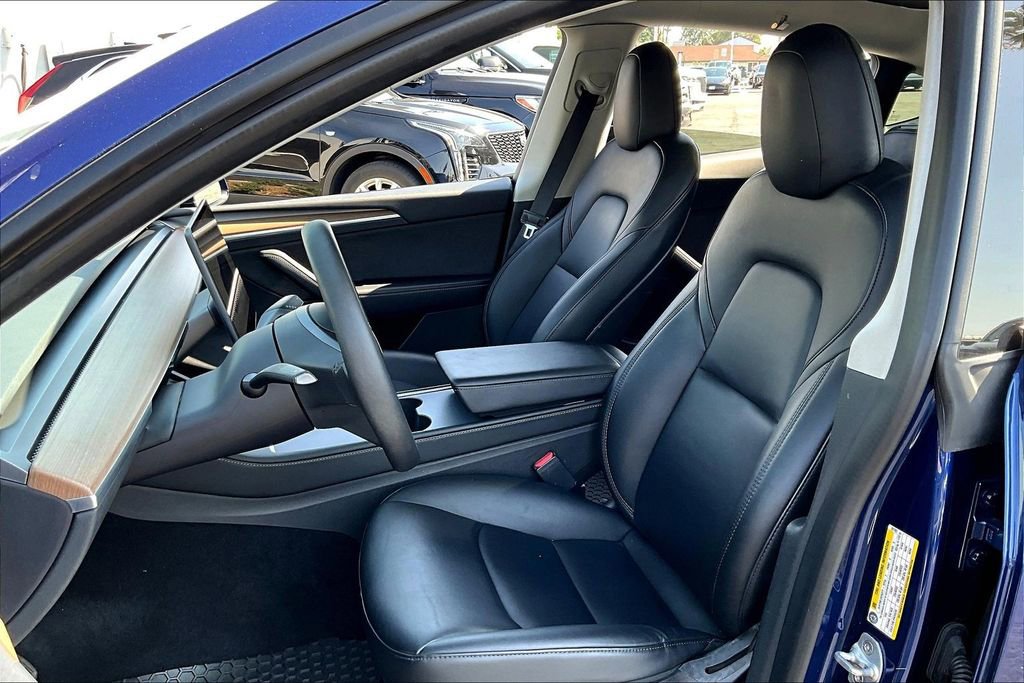 Used 2023 Tesla Model Y Long Range image 10