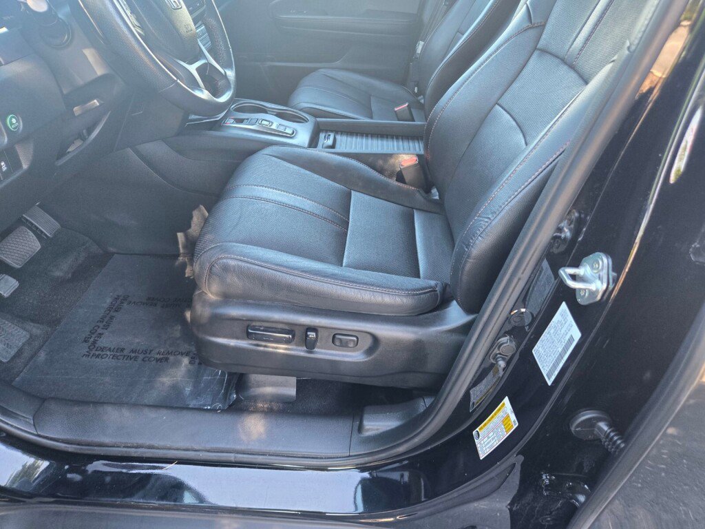 Certified 2023 Honda Passport TrailSport image 21