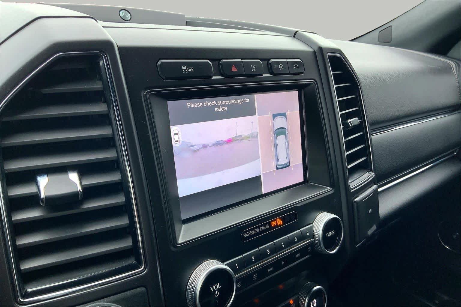 Used 2019 Ford Expedition Limited w/ Equipment Group 302A RWD image 27