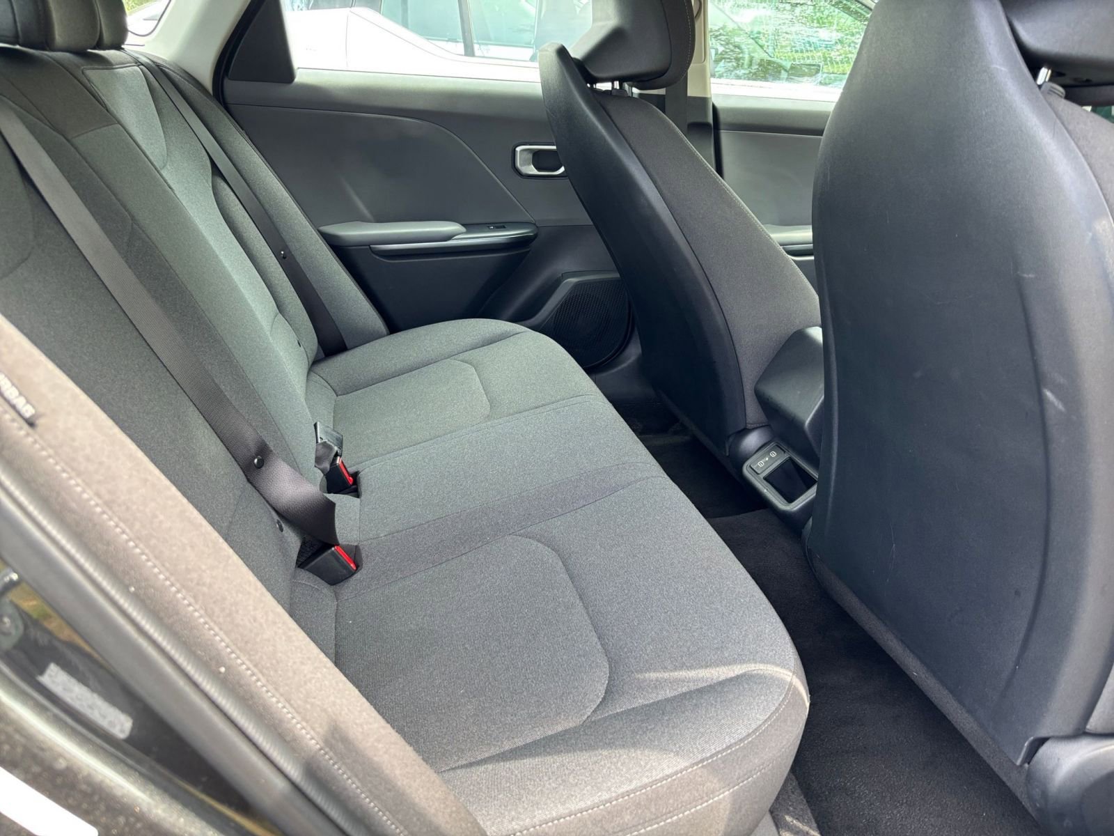 Used 2025 Kia K4 FWD image 24