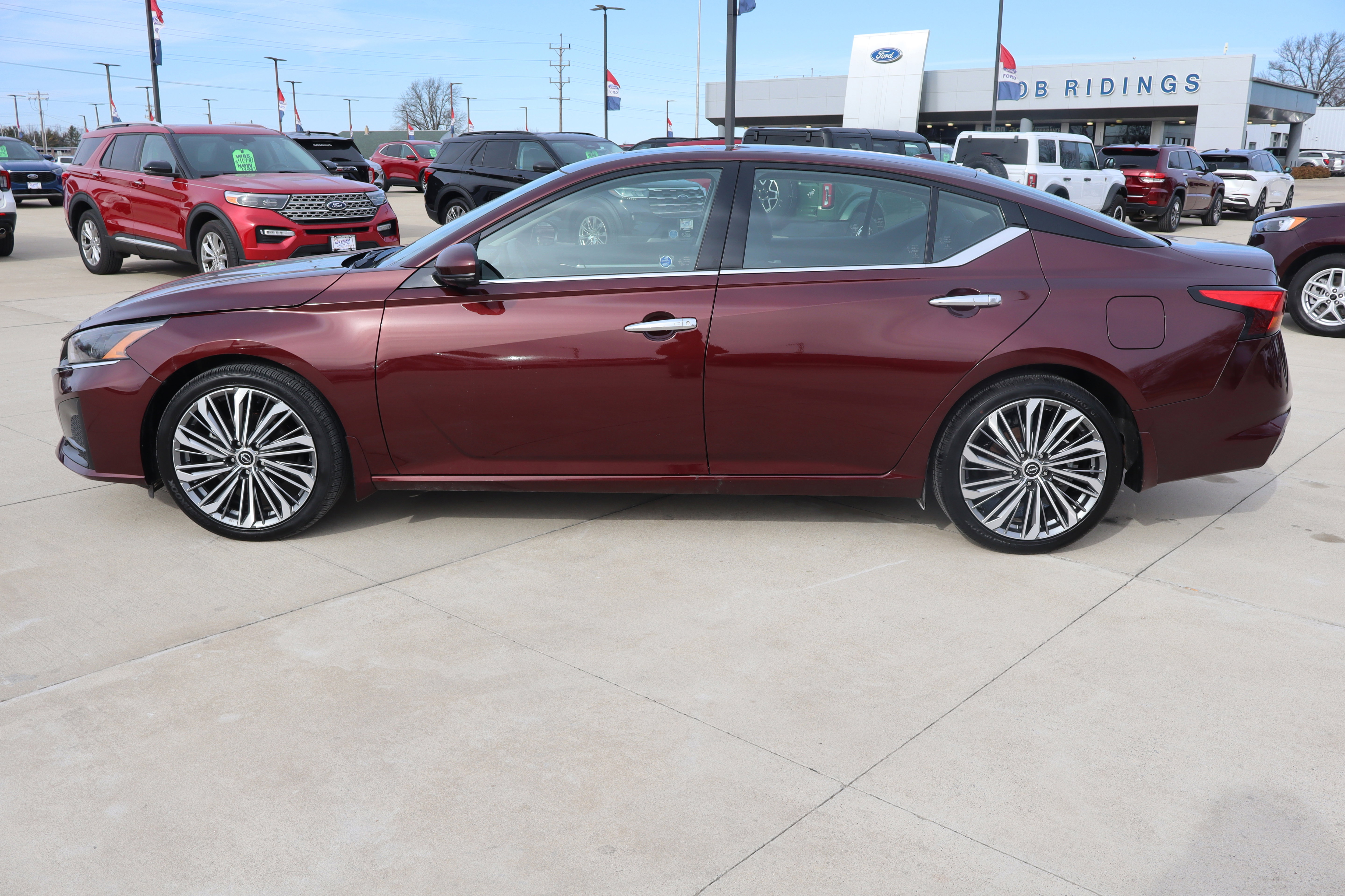Used 2025 Nissan Altima 2.5 SL image 9