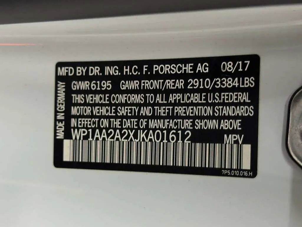 Used 2018 Porsche Cayenne Platinum Edition image 62