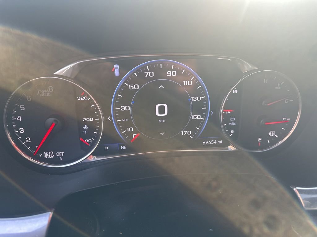 Used 2022 Chevrolet Traverse Premier w/ LPO, Cargo Package image 17