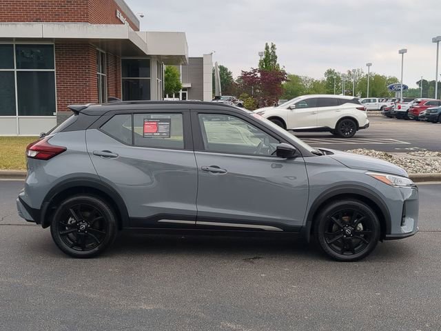 Used 2024 Nissan Kicks SR FWD image 2