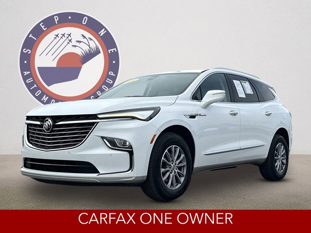Certified 2024 Buick Enclave Essence w/ LPO, Floor Liner Package video 2