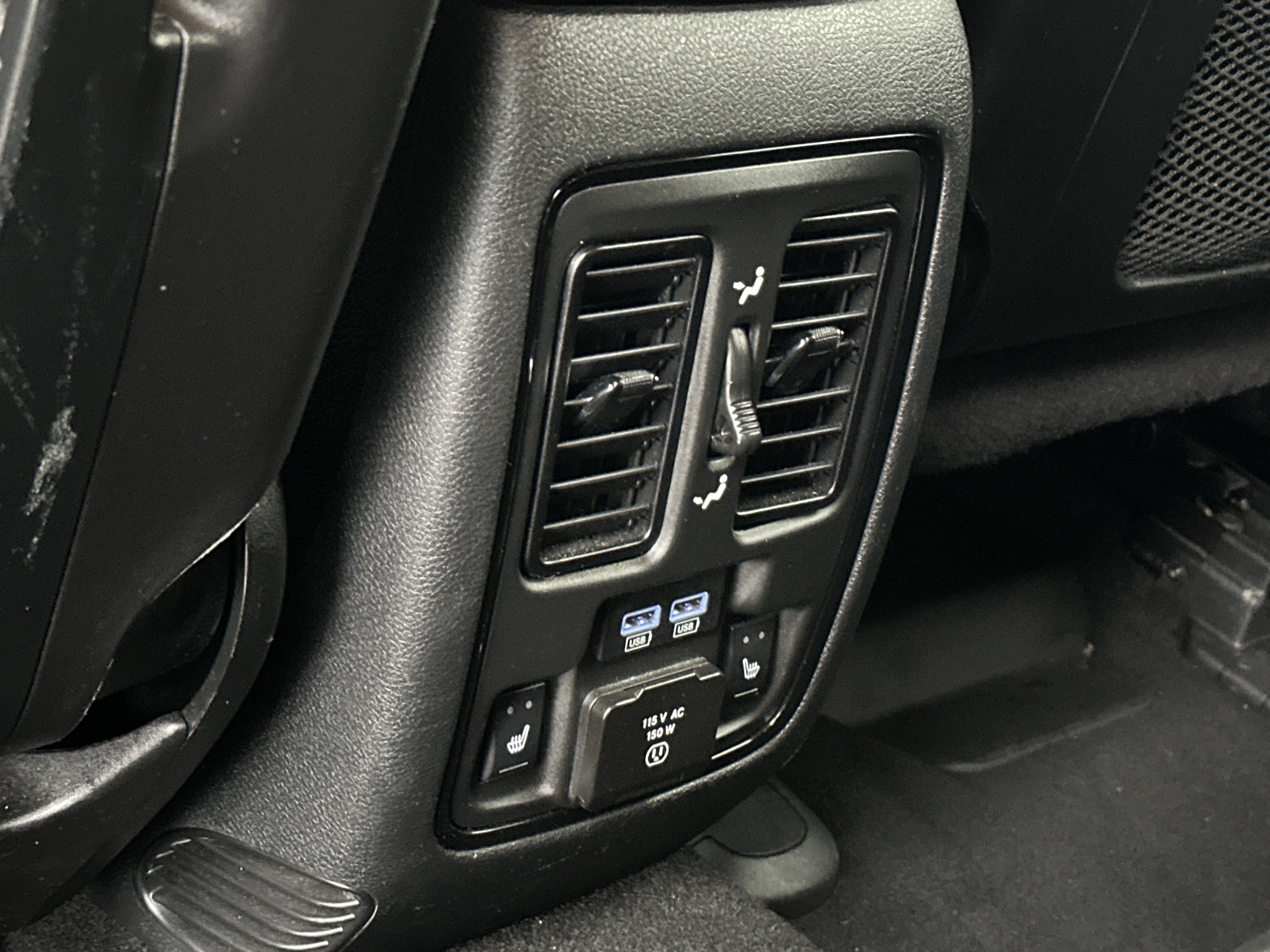 Used 2024 Dodge Durango GT image 14