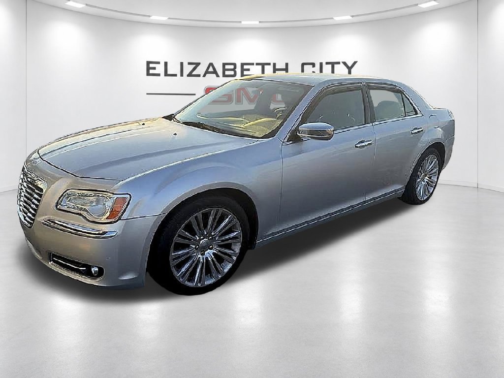 Used 2012 Chrysler 300 Limited RWD image 9