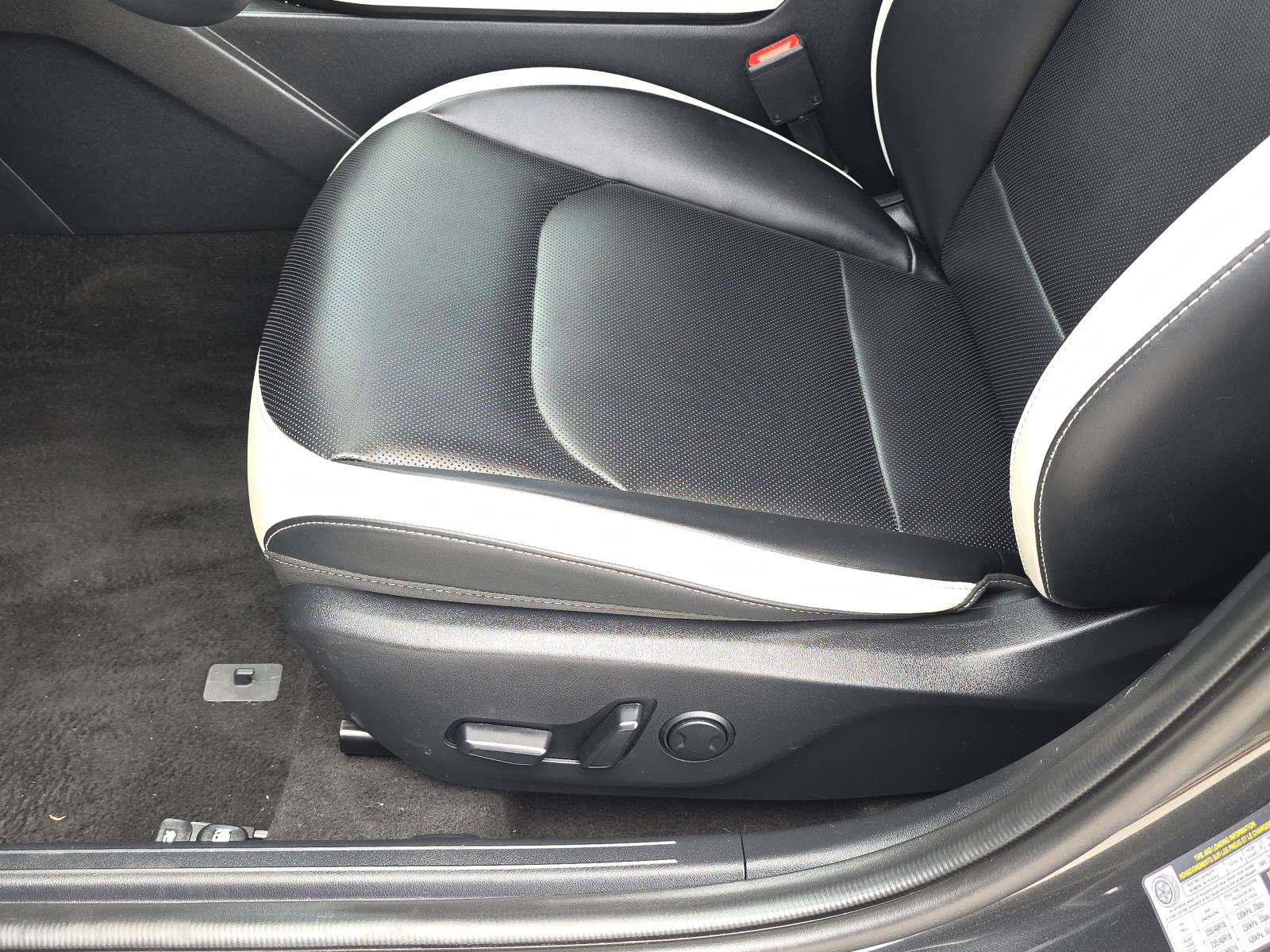 Used 2025 Kia K4 GT-Line Turbo FWD image 14