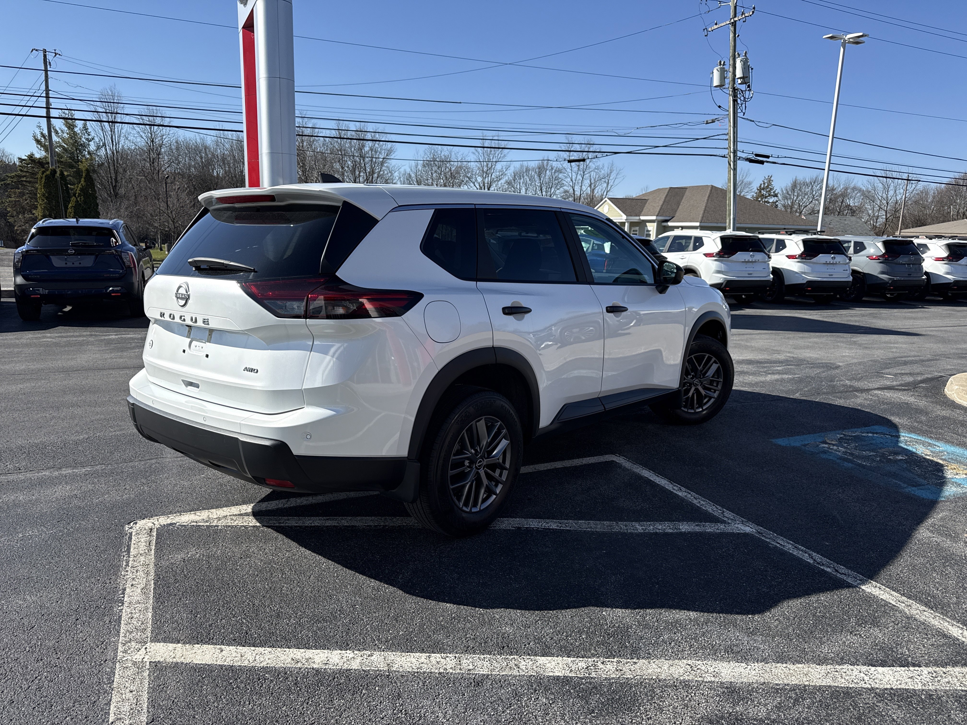 Certified 2024 Nissan Rogue S image 13