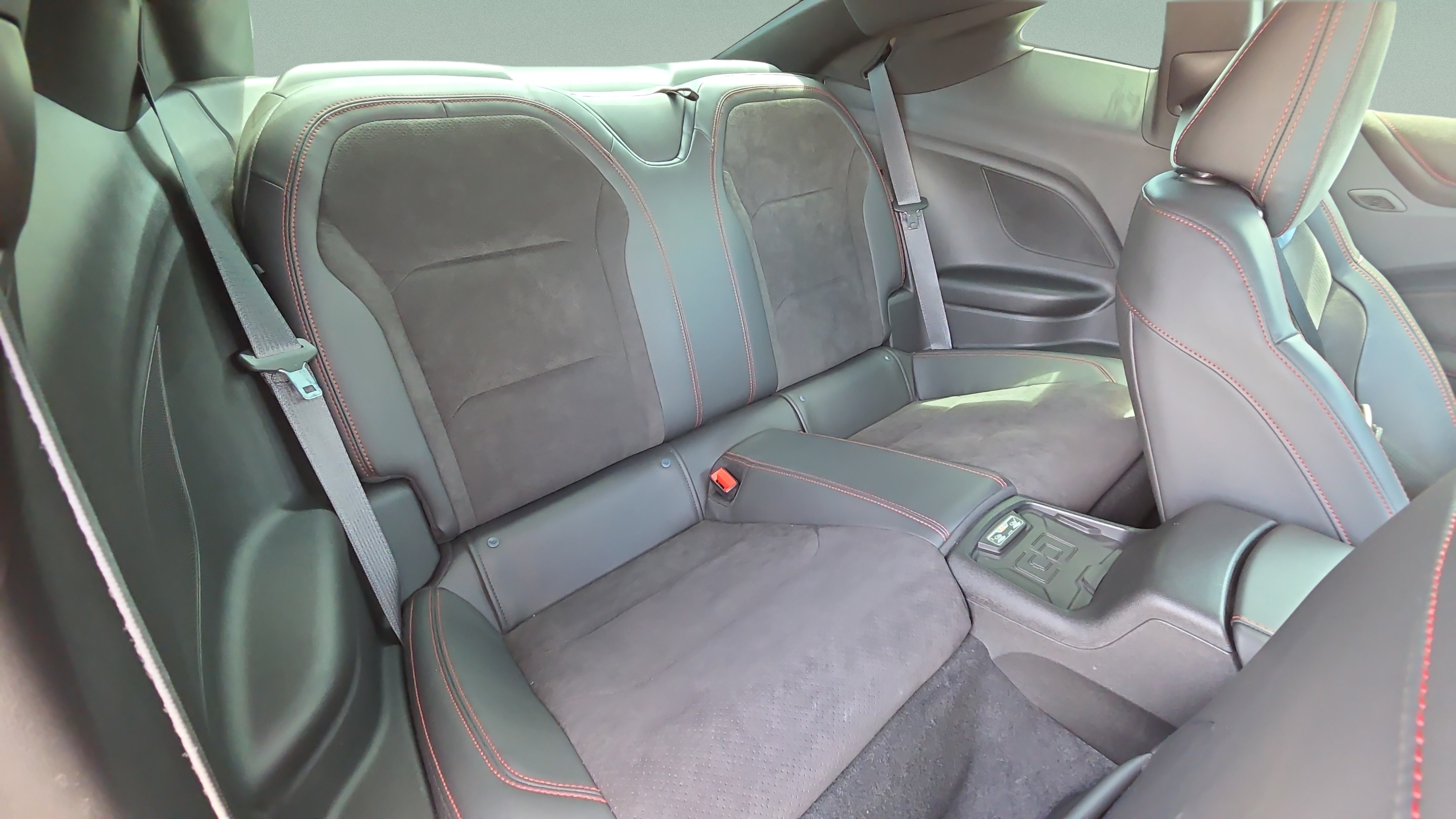 Used 2023 Chevrolet Camaro ZL1 RWD image 15