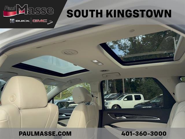 Used 2023 Buick Enclave Essence w/ Experience Buick Package image 9