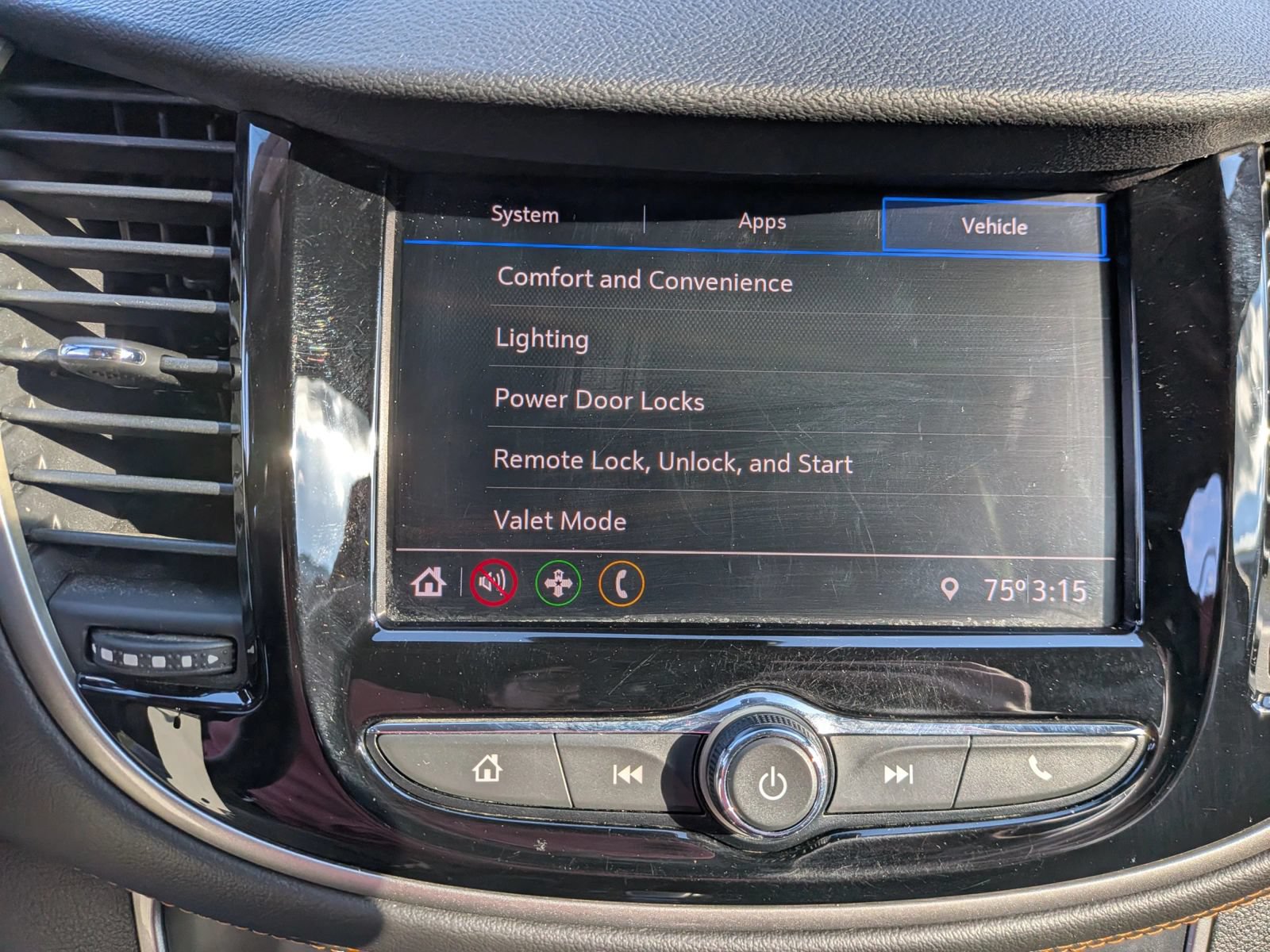 Used 2020 Chevrolet Trax LT FWD image 47