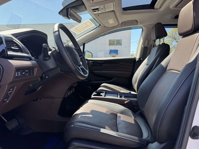 Certified 2025 Honda Odyssey Elite image 14