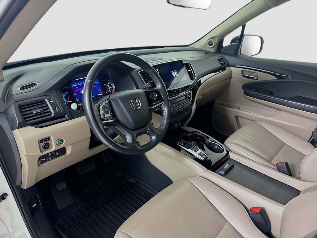 Used 2019 Honda Pilot Touring image 9